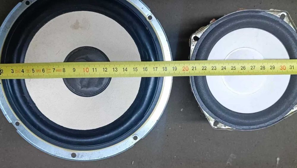 Динамики с разобраной колонки Sony. можно для сабвуфера.: 350 грн ...