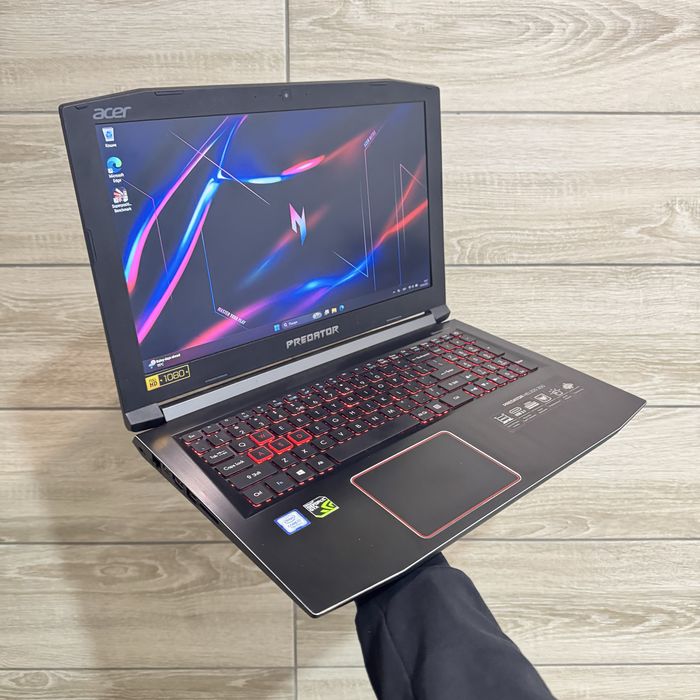 Ігровий ноутбук Acer Predator Helios 300 Core i7, Gtx 1060 6Gb, 512Gb