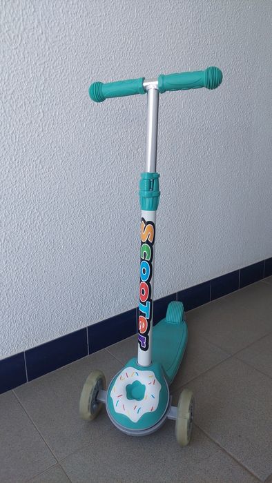 Trotinete de 3 rodas para criancas