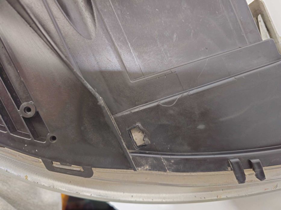 Opel Corsa C 00-09r Lampa Przód Przednia Europa EU