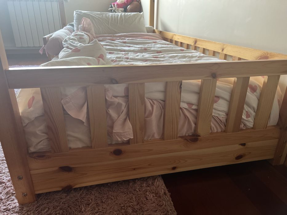 Cama casa Montessori