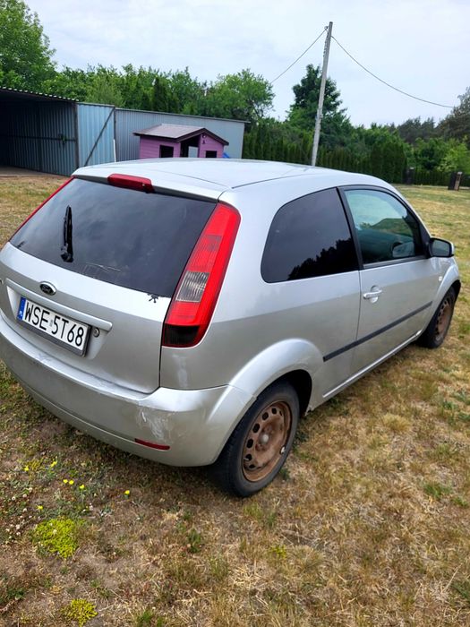 Auto osobowe Ford Fiesta