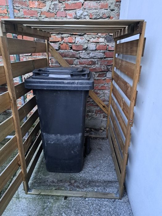 Impregnowana osłona drewniana na kosz na śmieci 240 l Leszno