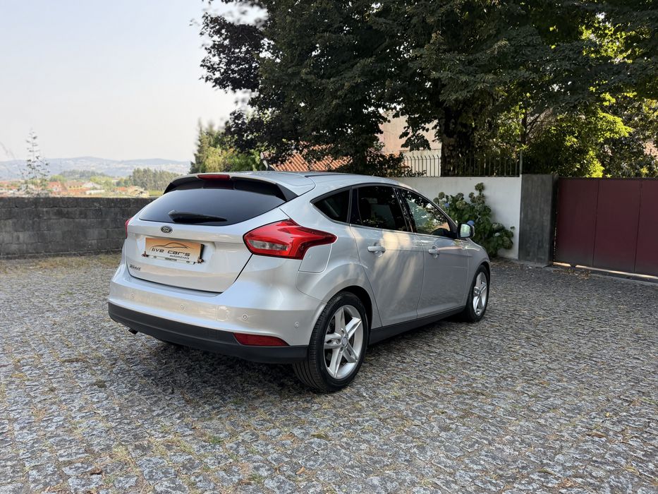 Ford Focus titanium impecavel