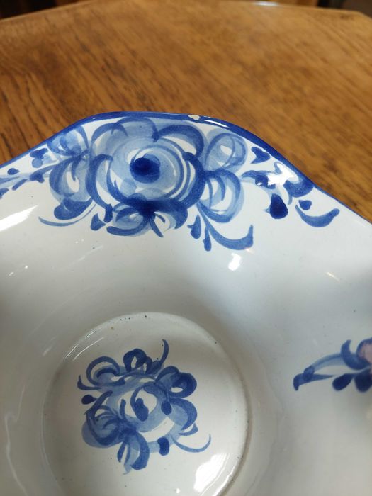 Ozdobny koszyczek ceramiczny Vestal