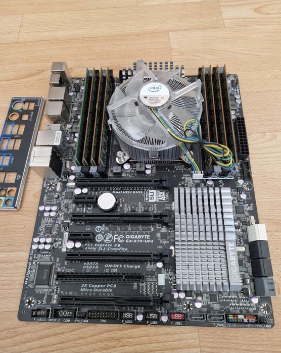 Intel i7-4820K 3.9Ghz/64gb память/ Материнська плата Бистрий комплект 8потоків