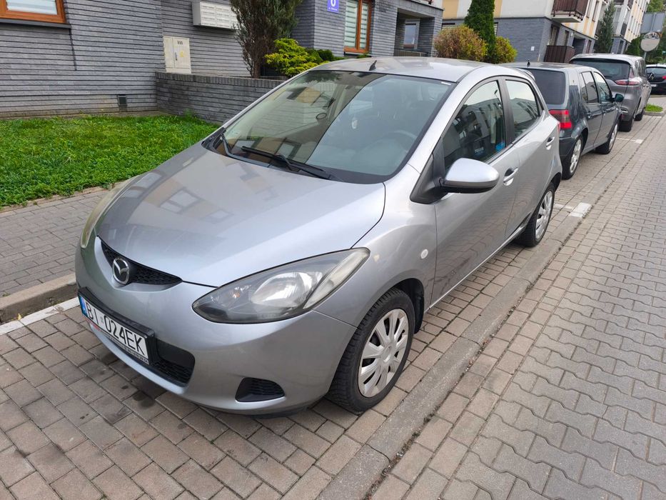 Mazda 2