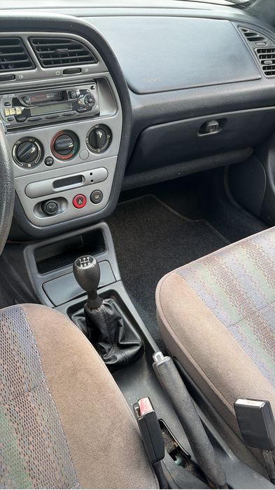 Peugeot 306 1.4 gasolina