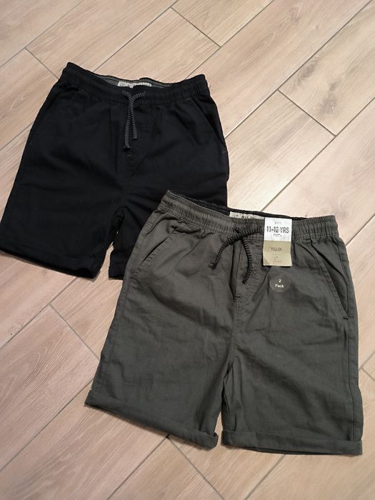 Нові котонові шорти для хлопця 11-12 років комплект набір