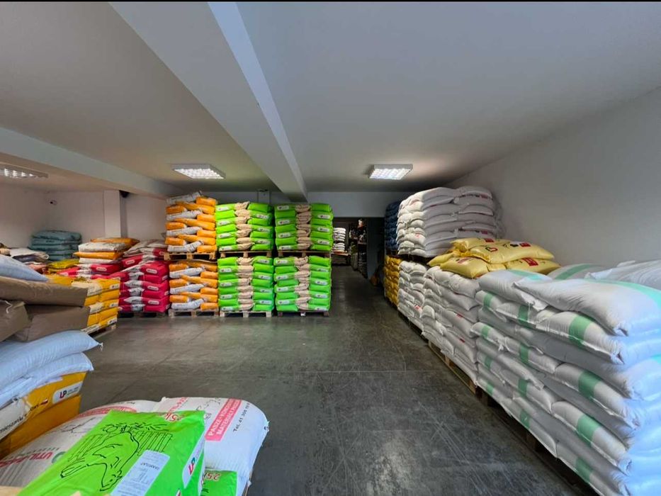 Kukurydza drobna dla gołębi drób Królik 25 kg --> VetZwierzogród < --