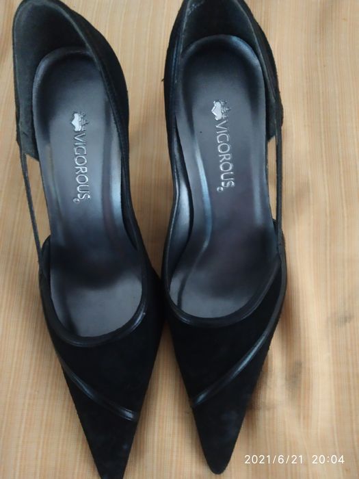 Туфли женские(замшевые)  37 размер