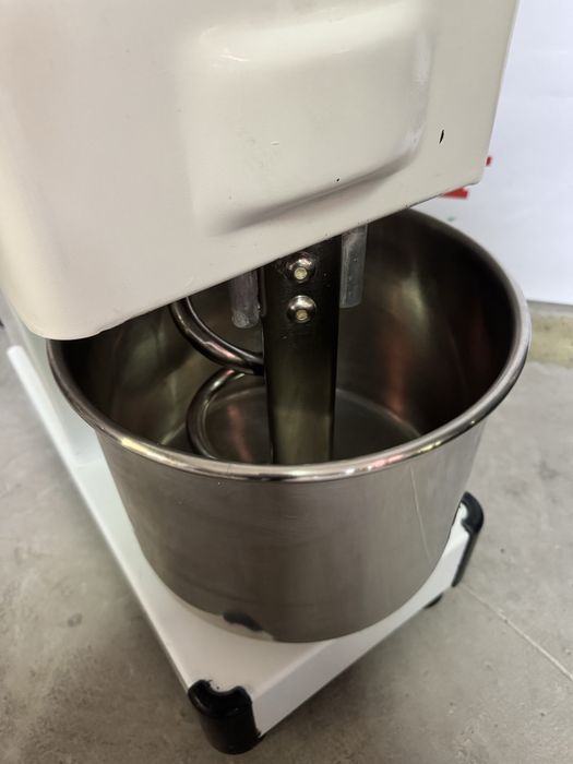 Тістоміс Промисловий Одношвидкісний Обєм 10 Літрів!