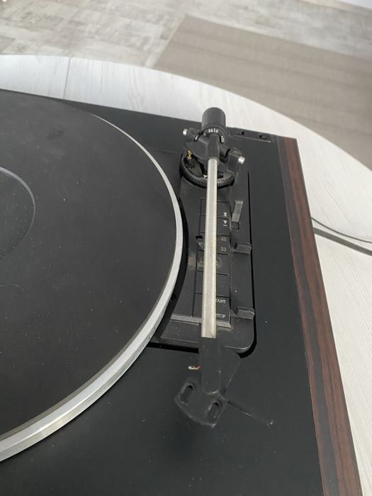 Gramofon UHER Reference No1