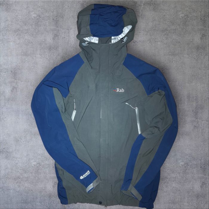 Ветровка Rab ...