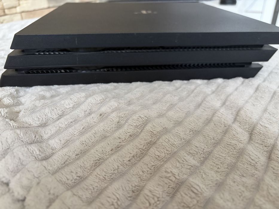 Konsola Ps4 Pro
