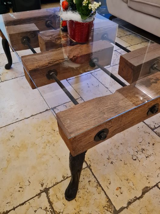 Stolik kawowy ze szklanym blatem  ręcznie robiony  styl industrialny