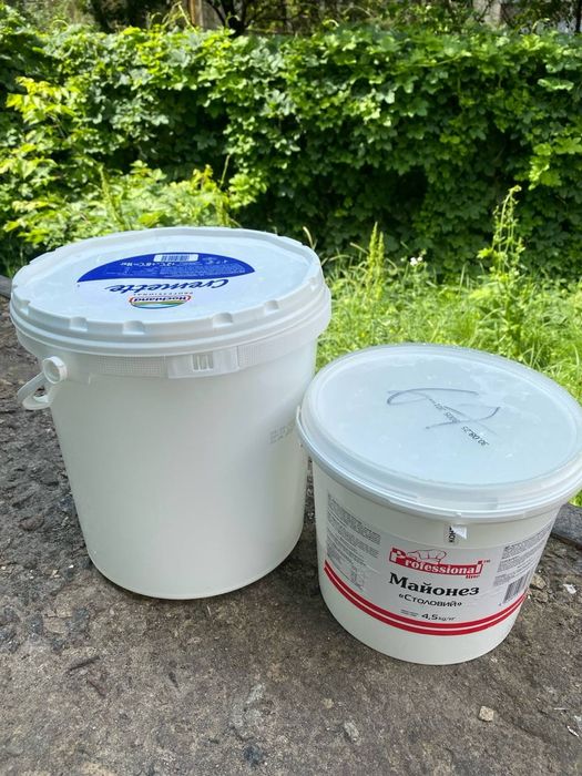 Продам пищевые  ведра 10л, 5л