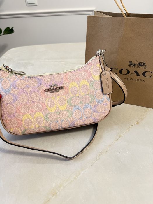 Сумка Coach Teri shoulder