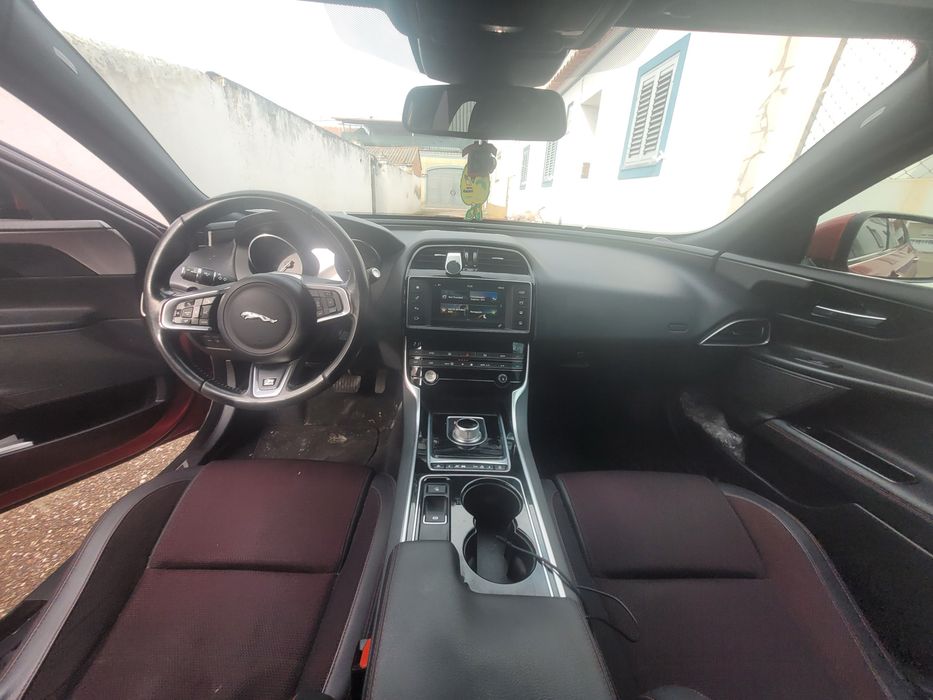 Jaguar xe Rsport foto 5