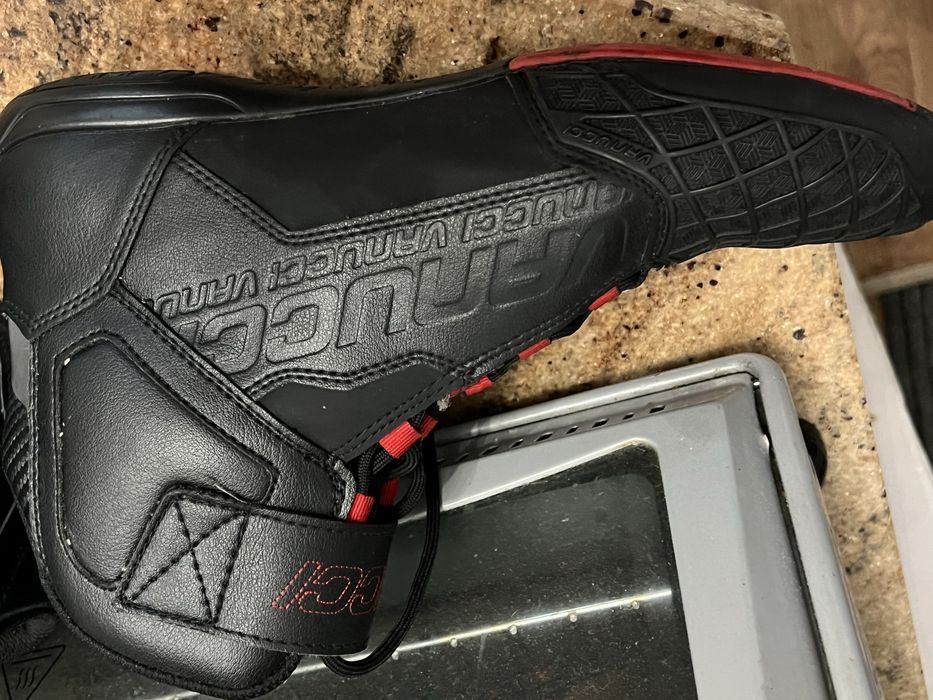 Buty Vanucci RVX-1 rozm 43