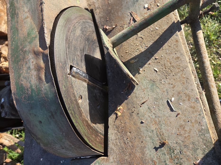 Zaostrzałka do palików, rębak