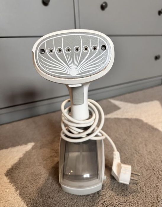 Żelażko parowe Eldom