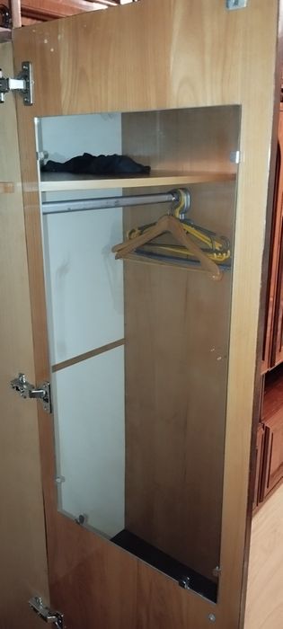 Стінка "Калина" в ідеальному збереженому стані, замінені усі петлі, рі