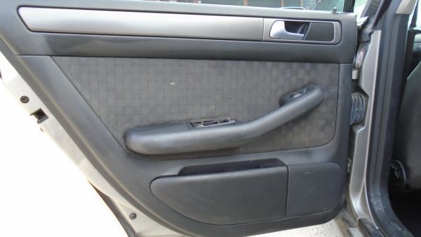 Para Peças Audi A6 (4B2, C5)