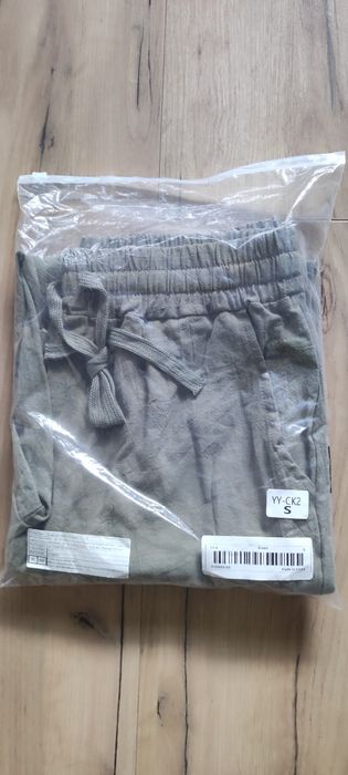 Spodnie męskie w kolorze khaki, rozmiar S