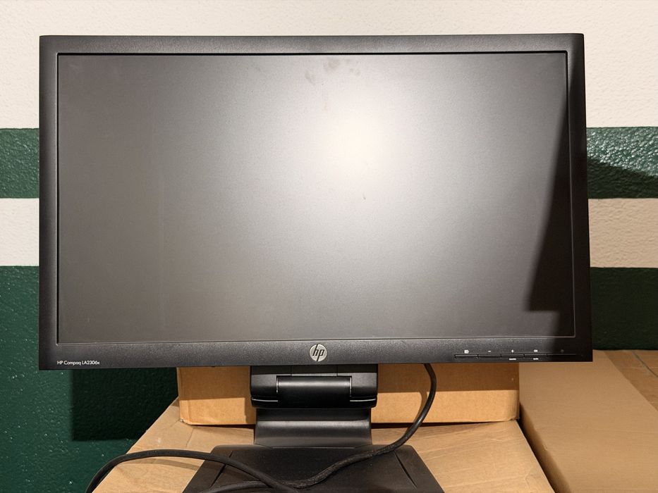 Monitor HP Compaq LA2306x 23” Full HD – DisplayPort / DVI / VGA
