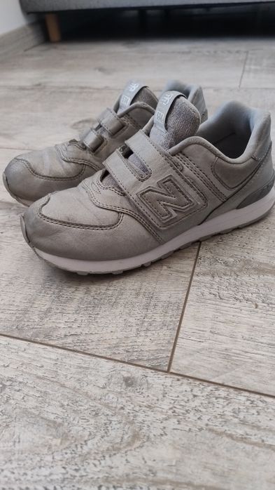 New balance 34 srebrne