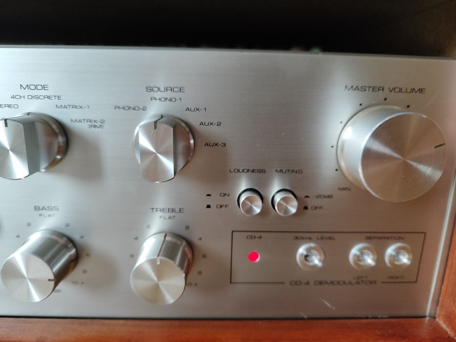 Wzmacniacz quadro / stereo JVC VICTOR