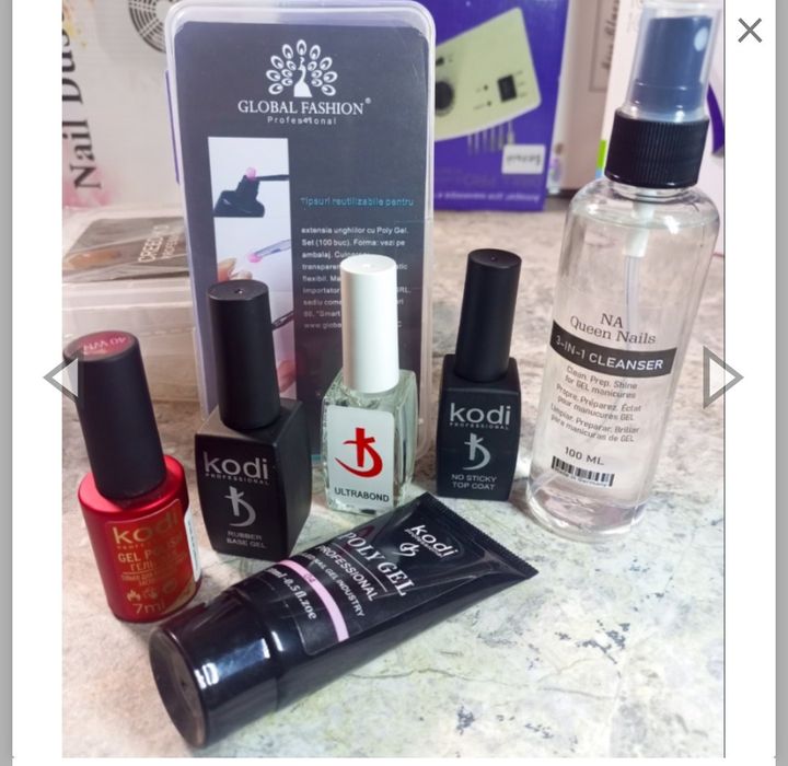 Набір для манікюру та педикюру з лампою, фрезером, гель лаком Kodi