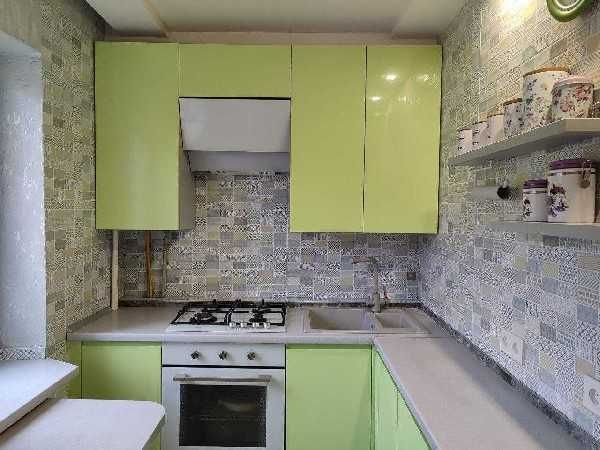 Продается 3 ком квартира , р-н 5 гор. больницы , 3/5