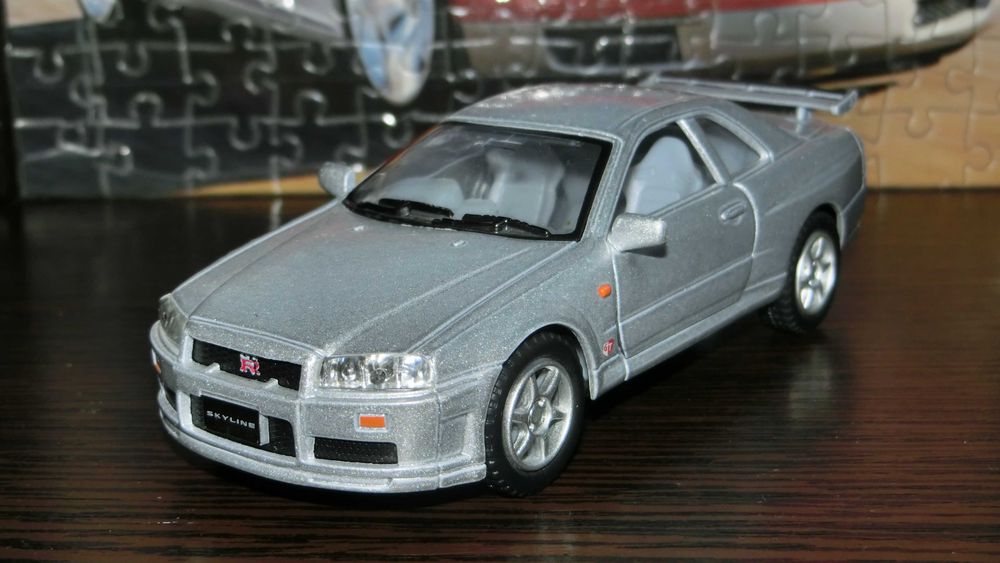 Колекційна модель Nissan Skyline GTR R34 1:36 Kinsmart