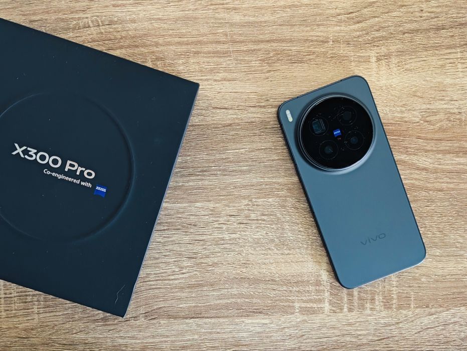 Vivo X300 Pro - 16/512Gb - Preto