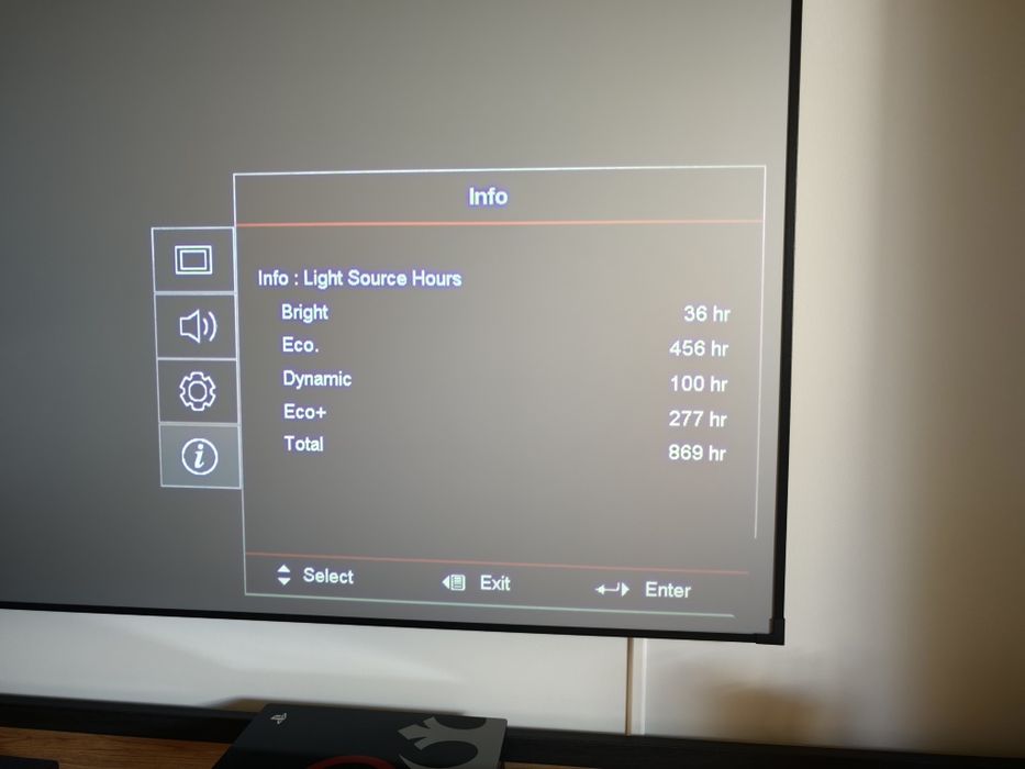 Conjunto Projetor Optoma 4K UHD35 + Tela ALR Black Diamond 100"