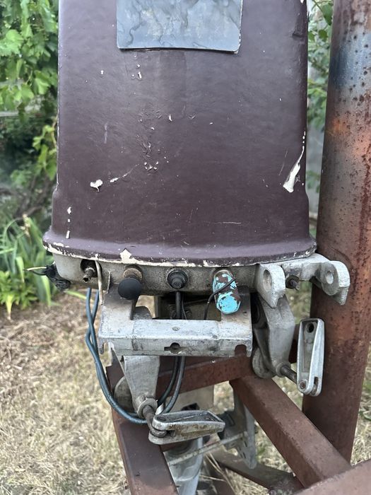 Два мотора вихрь 30, вихрь 25