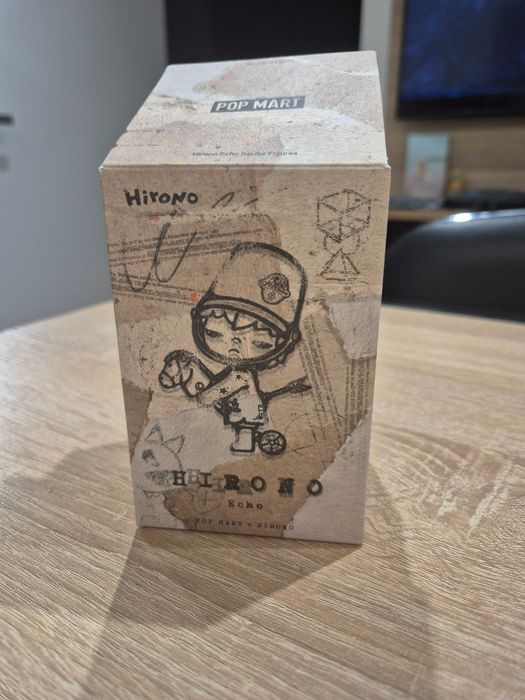 Фігурка Hirono Echo - Staying Up (Pop Mart)