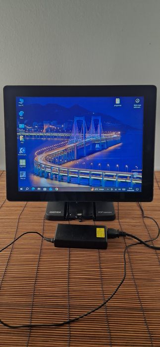 POS touch screen  windows 10 Pro i5 RAM 8gb