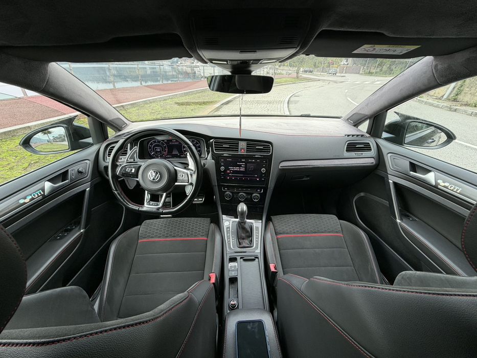 WV golf GTI 7.5  Performance 180kw 2018