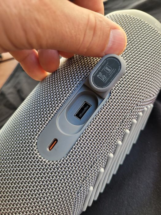 Glosnik JBL Charge 5 jak nowy