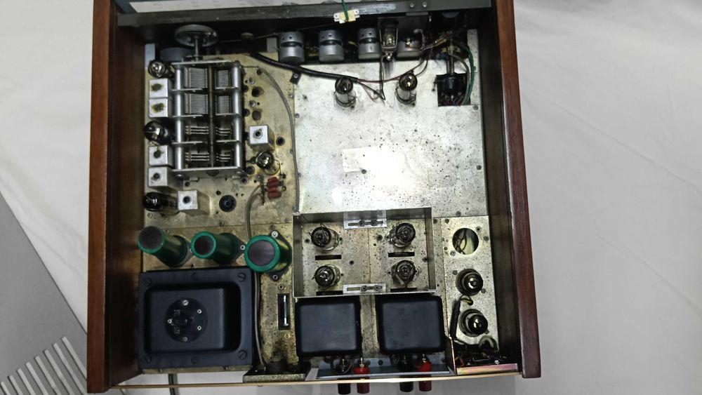 Receiver Armstron 226 a valvulas um regresso aos anos dourados da musica