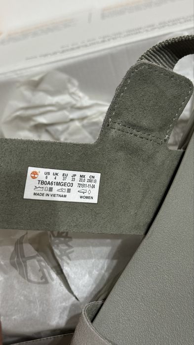 Timberland Босоніжки 37 розмір на підліткову ногу 23 см