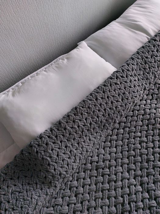 Пледи ручної роботи, alize puffy