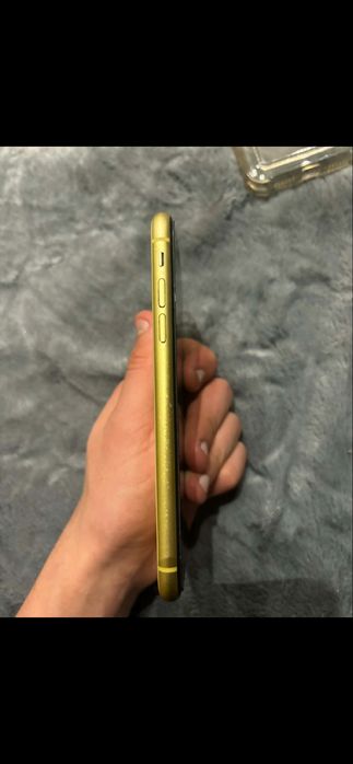 Iphone 11 stan bardzo dobry 64gb