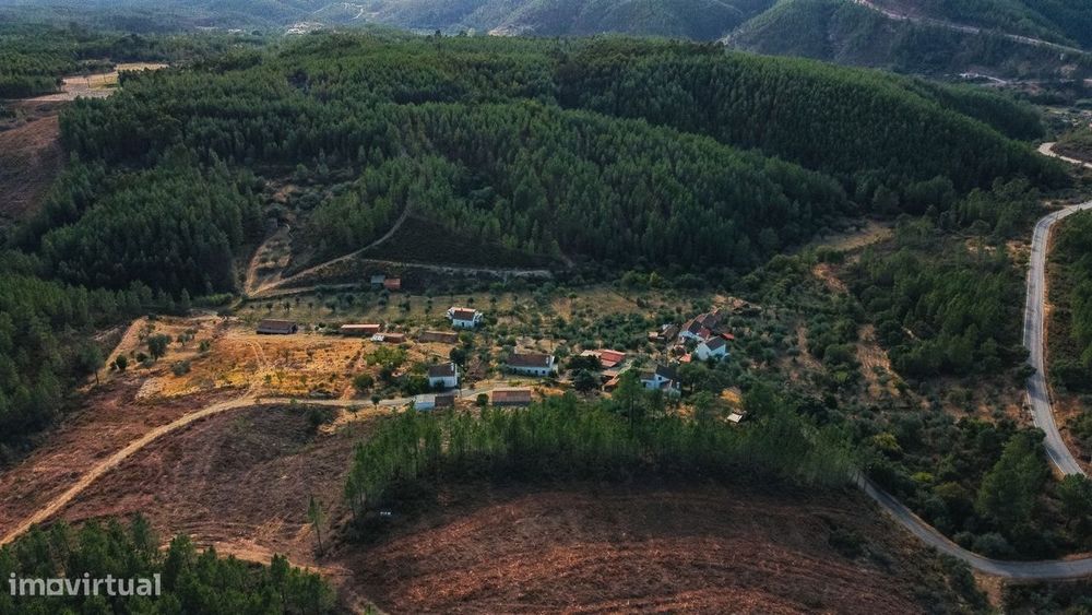 Moradia Rústica T4 Venda em Sarzedas,Castelo Branco
