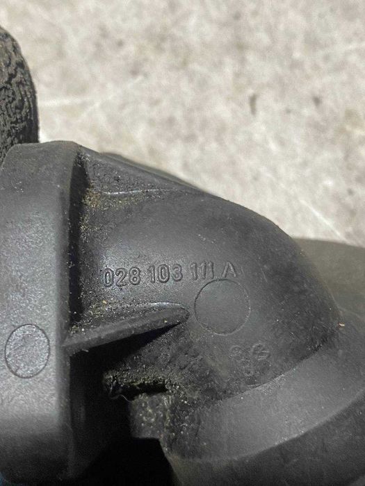 Фланець системи охолодження Volkswagen Golf 3 1.9TDI 028103111A