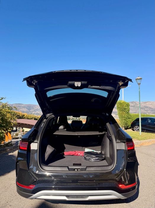 BYD Seal U - suv híbrido plug-in 2024 preto - com IVA