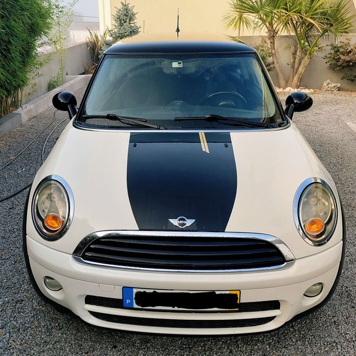MINI Cooper D 1.6 Diesel – 2009 – Económico e Muito Estimado